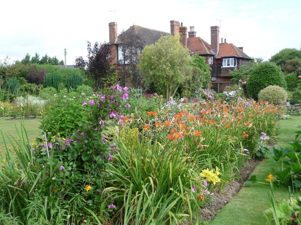 The Corner House Bed and Breakfast Rye Exteriör bild