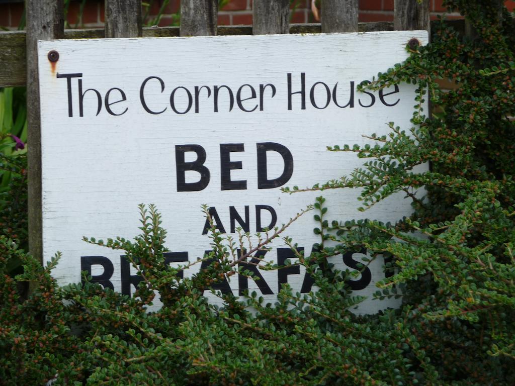 The Corner House Bed and Breakfast Rye Exteriör bild